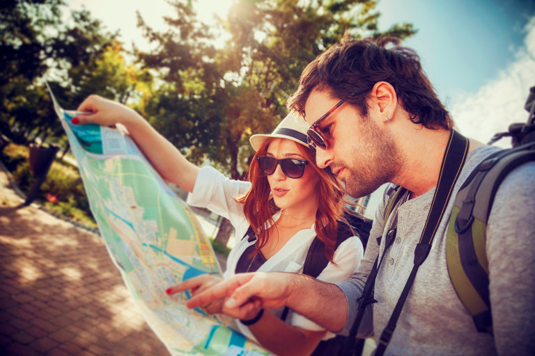 general-traveler-tourist-map-camera general-traveler-tourist-map-camera