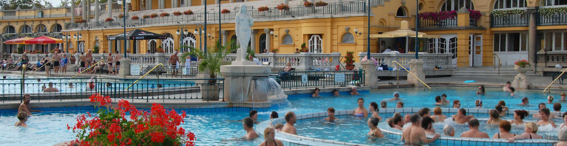 //s1.travix.com/eu/europe-hungary-budapest-szechenyi-spa-xlarge.jpg