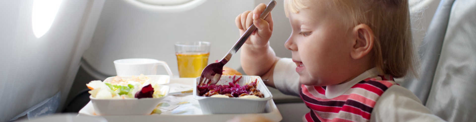 //s1.travix.com/ge/general-blog-child-eating-xlarge.jpg