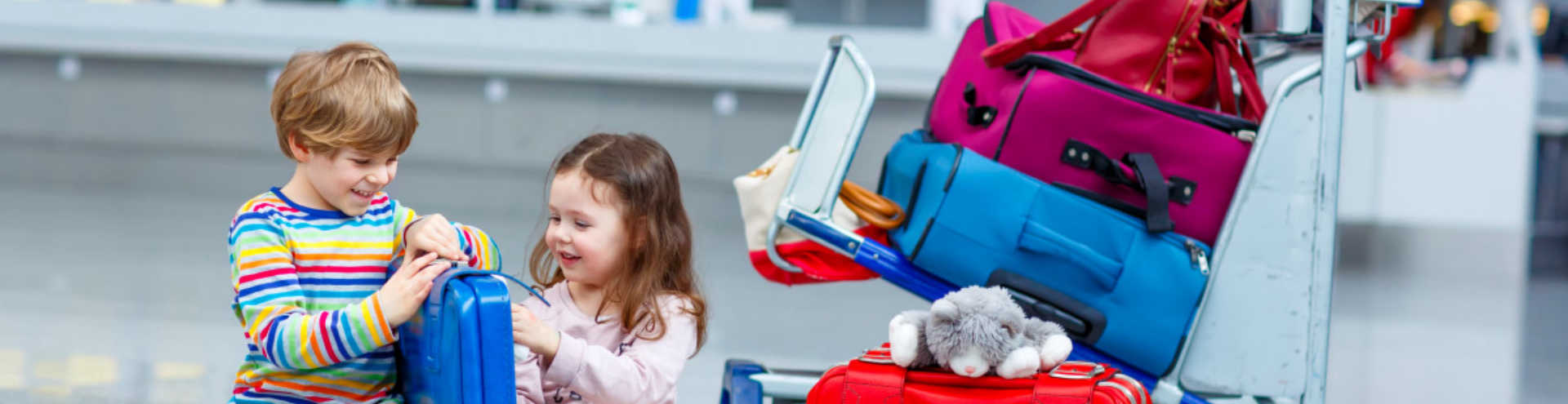 //s1.travix.com/ge/general-blog-kids-airport-xlarge.jpg
