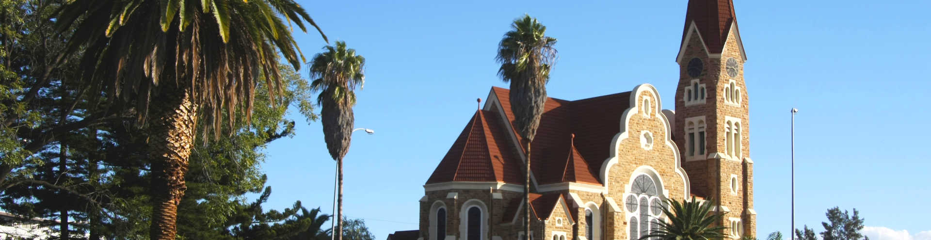 //s1.travix.com/af/africa-namibia-windhoek-church-xlarge.jpg