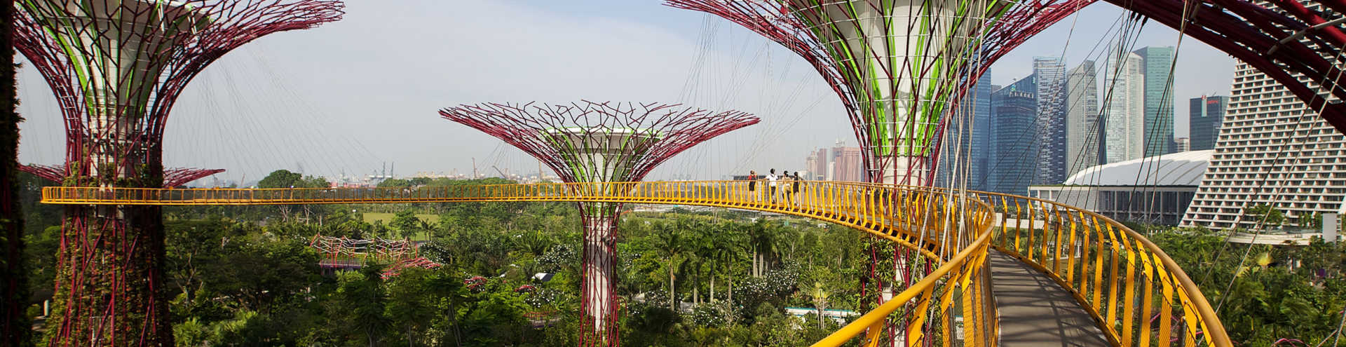 https://s1.travix.com/as/asia-singapore-singapore-xlarge.jpg