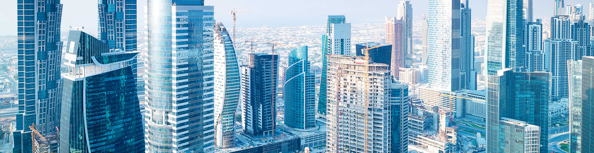 https://s1.travix.com/as/asia-united-arabic-emirates-dubai-city-view-modern-xlarge.jpg