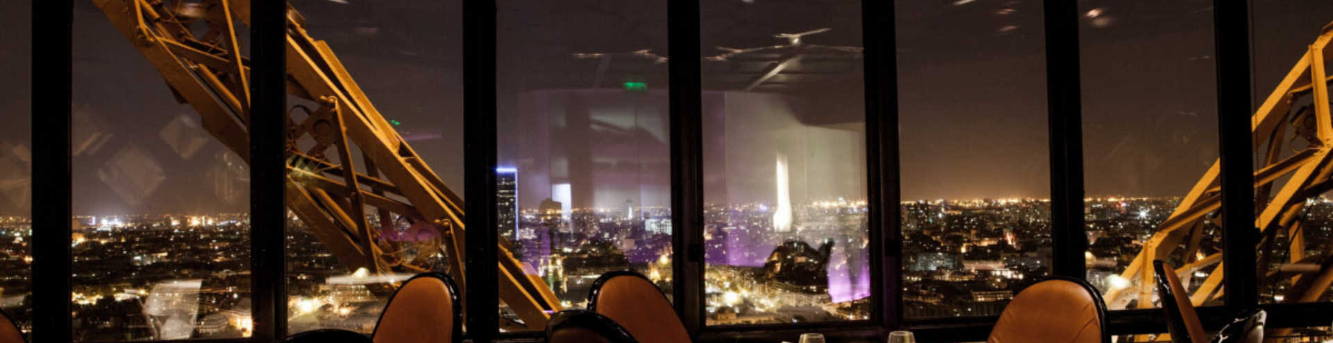 //s1.travix.com/bl/blog-special-restaurant-eiffel-xlarge.jpg