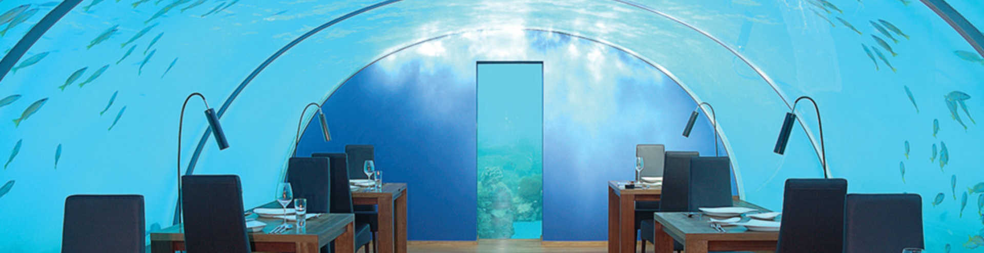 //s1.travix.com/bl/blog-special-restaurant-ithaa-xlarge.jpg