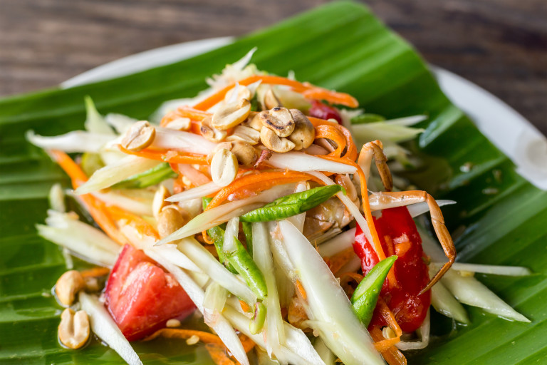 asia-thailand-bangkok-food-papaya-salad-som-tam