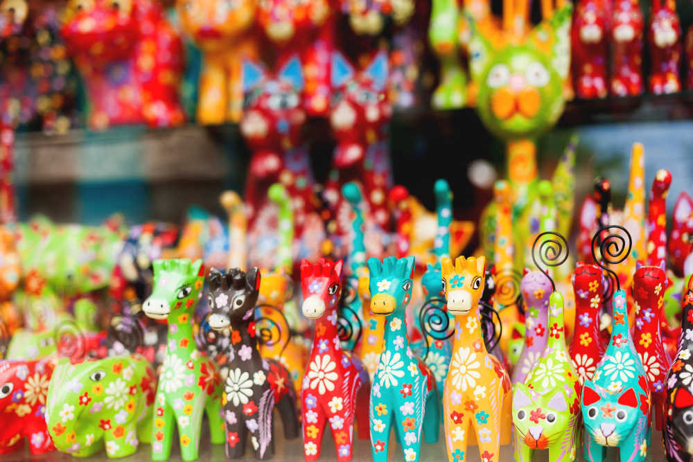 The Craziest Souvenirs in the World | BudgetAir Canada Blog