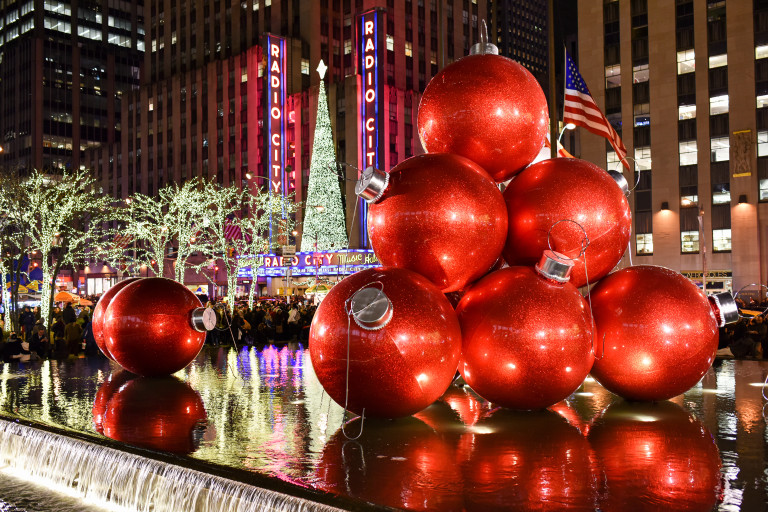 north-america-america-new-york-city-christmas-decorations-ornaments