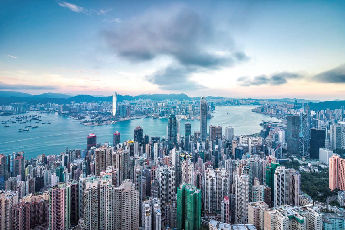 Cheap Flights to Hong Kong | CheapTickets.sg