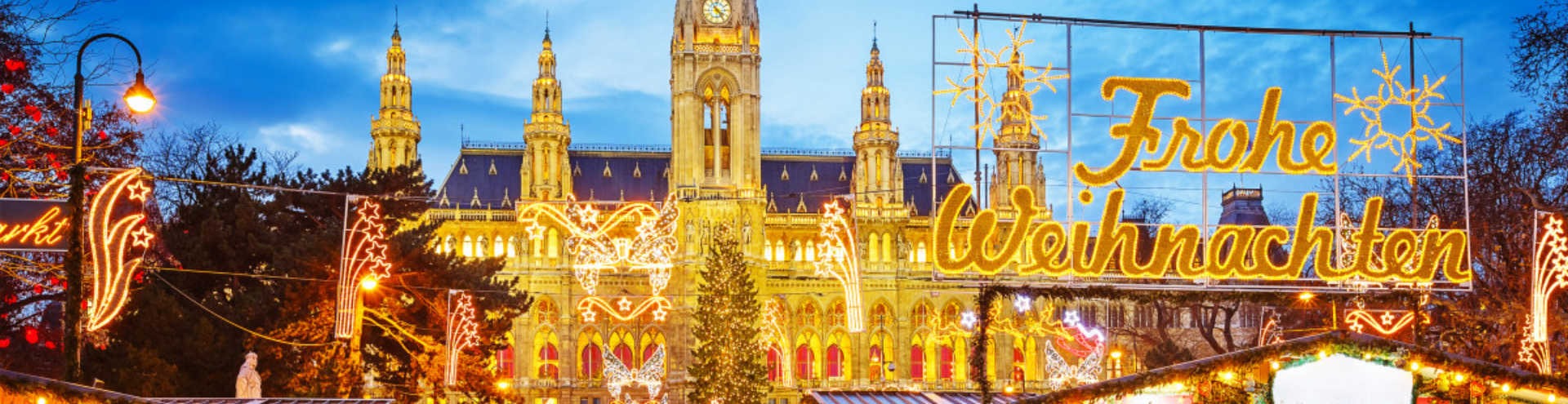 https://s1.travix.com/eu/europe-austria-vienna-rathaus-christmas-xlarge.jpg