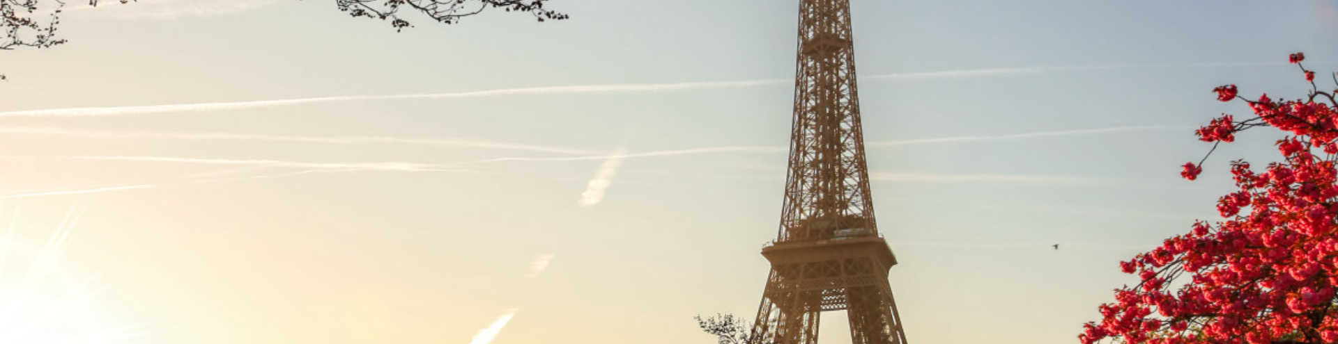 https://s1.travix.com/eu/europe-france-paris-spring-xlarge.jpg