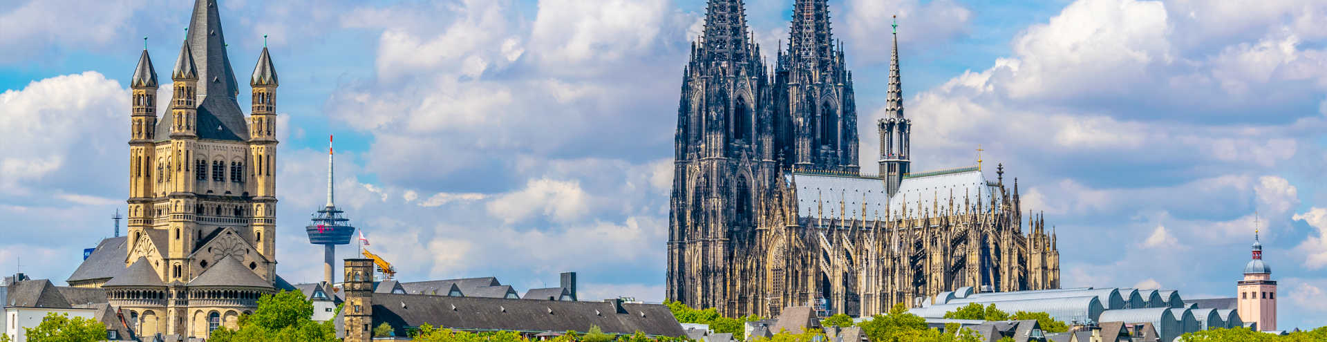 https://s1.travix.com/eu/europe-germany-cologne-cathedral-xlarge.jpg