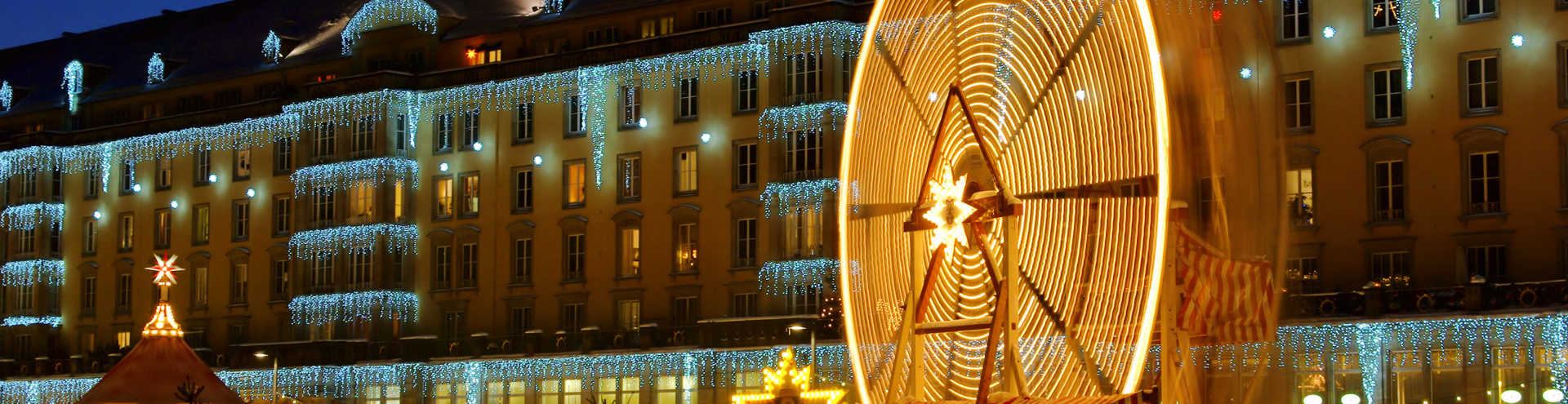 https://s1.travix.com/eu/europe-germany-dresden-christmas-market-xlarge.jpg
