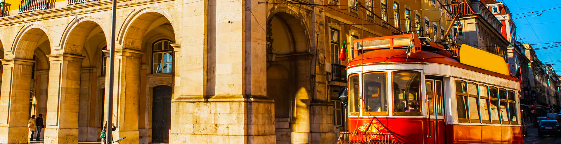 https://s1.travix.com/eu/europe-portugal-lisbon-tram-xlarge.jpg