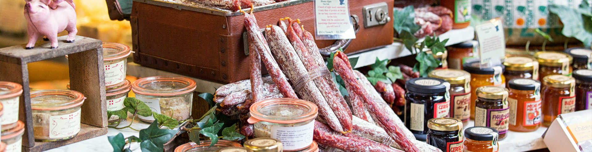 Als je van goed eten houdt, bezoek dan zeker deze Europese foodmarkets