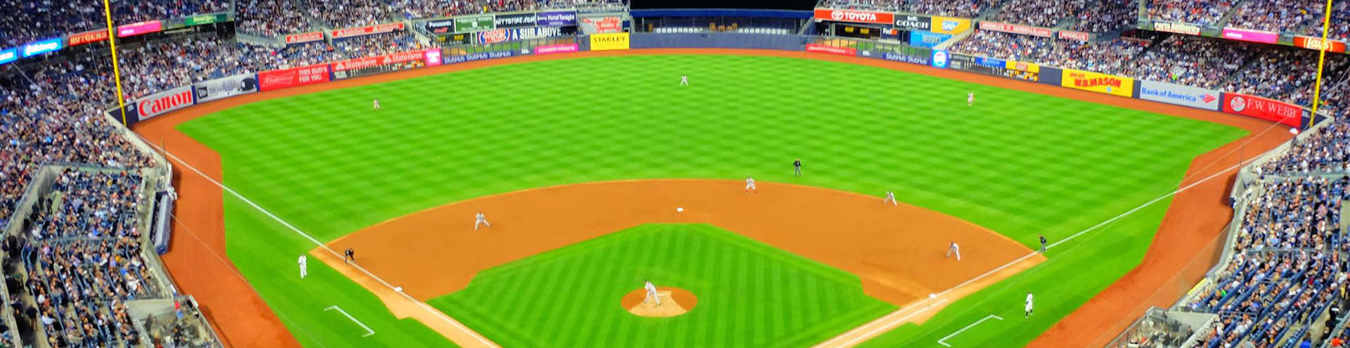 https://s1.travix.com/gu/guestblogger-newyorknl-north-america-usa-newyork-baseball-match-xlarge.jpg