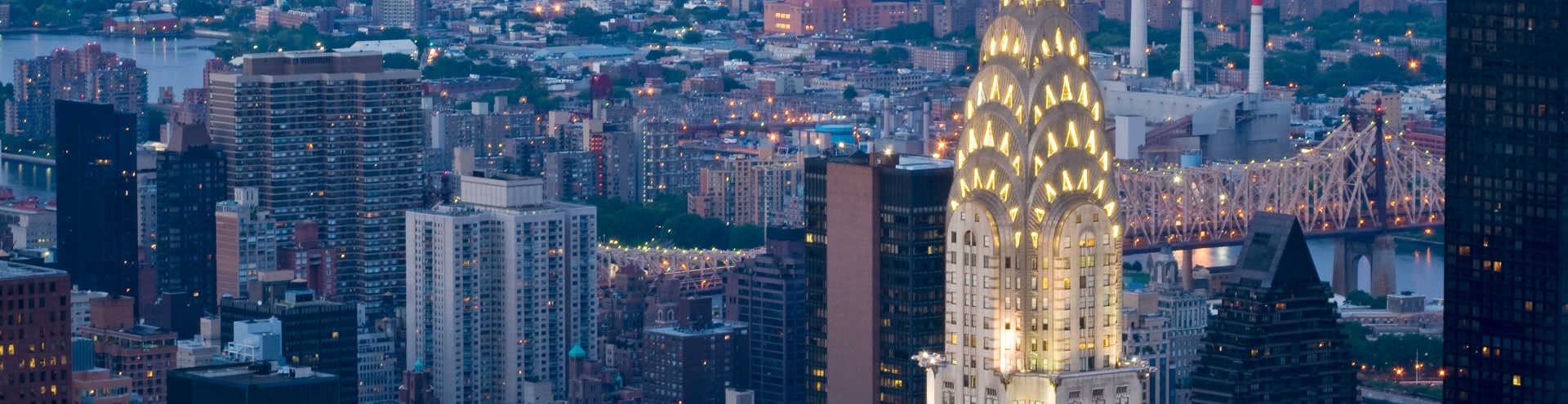 //s1.travix.com/no/north-america-united-states-new-york-chrysler-building-night-xlarge.jpg
