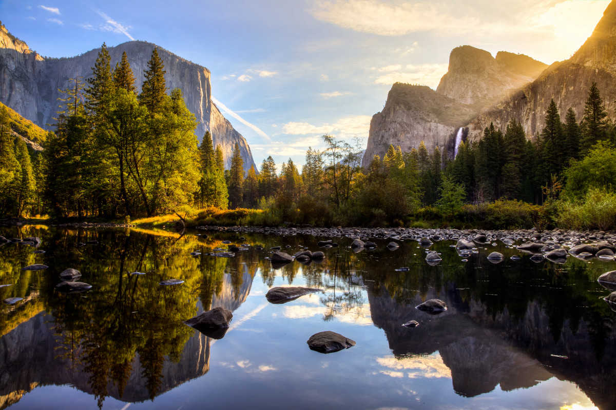 https://s1.travix.com/no/north-america-usa-yosemite-park-large.jpg