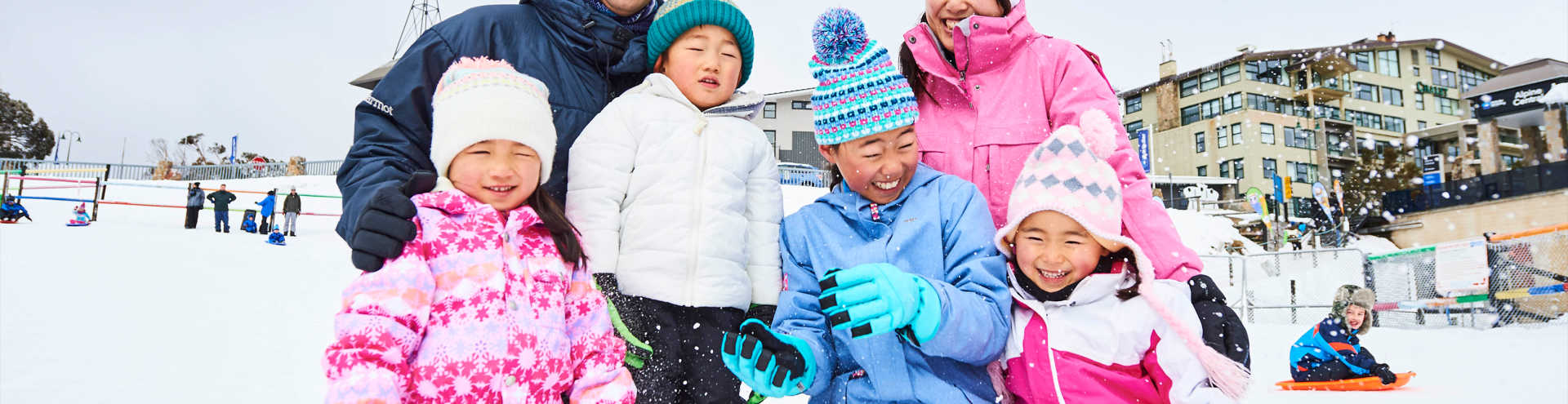 https://s1.travix.com/ta/ta-victoria-mount-buller-snow-mountain-xlarge.jpg