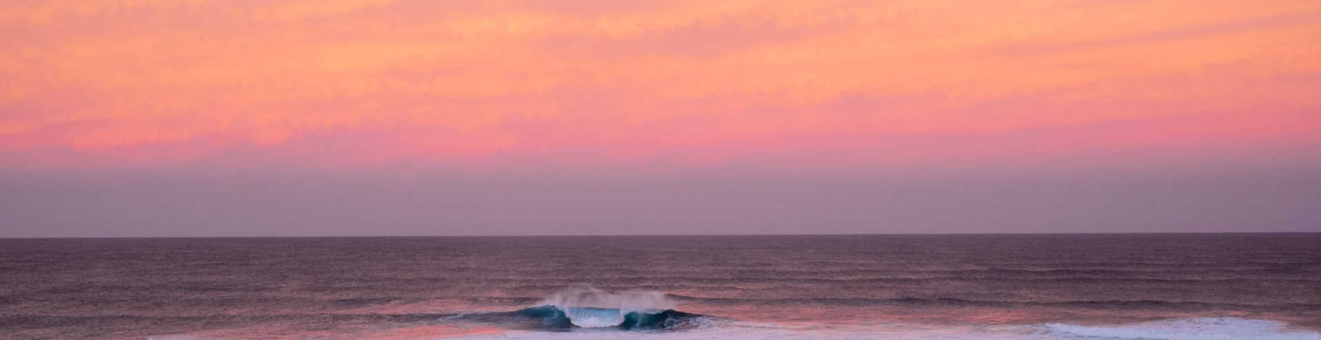 https://s1.travix.com/ta/ta-wa-magaret-river-sunset-xlarge.jpg