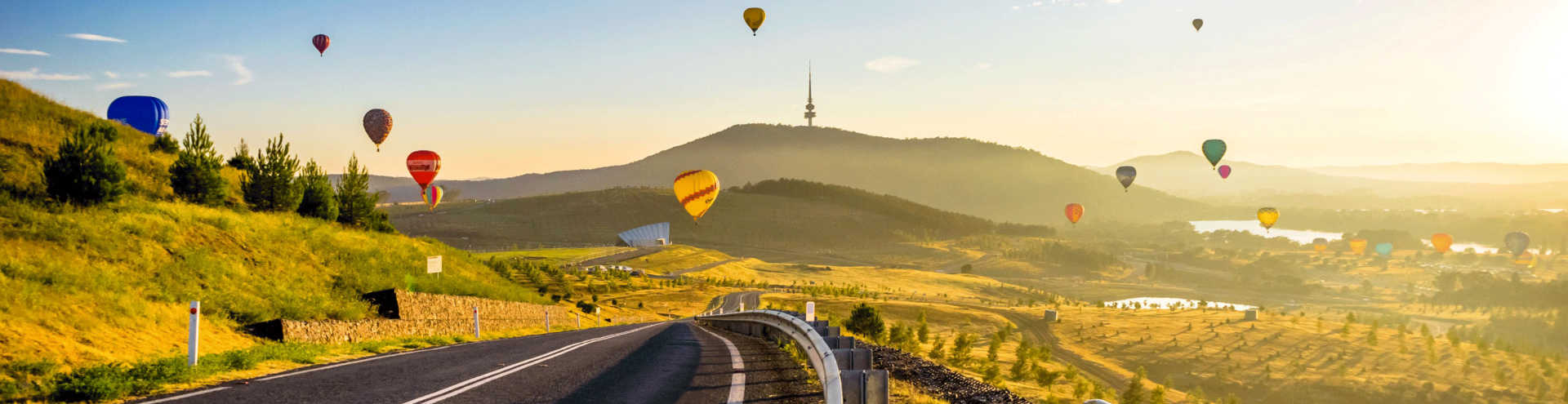 https://s1.travix.com/ta/ta_australia_canberra_national_arboretum_and_balloon_spectacular-xlarge.jpg