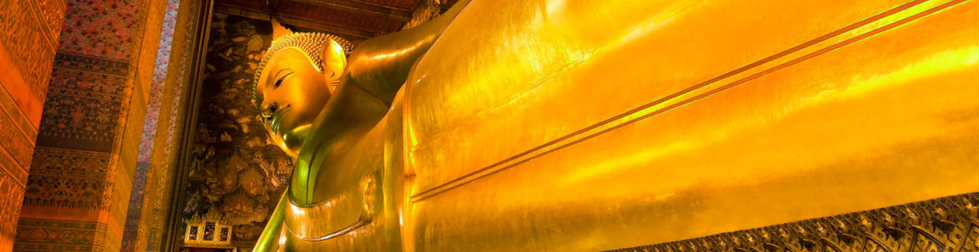 https://s1.travix.com/tb/tb-asia-thailand-bangkok-wat-pho-reclined-buddha-xlarge.jpg
