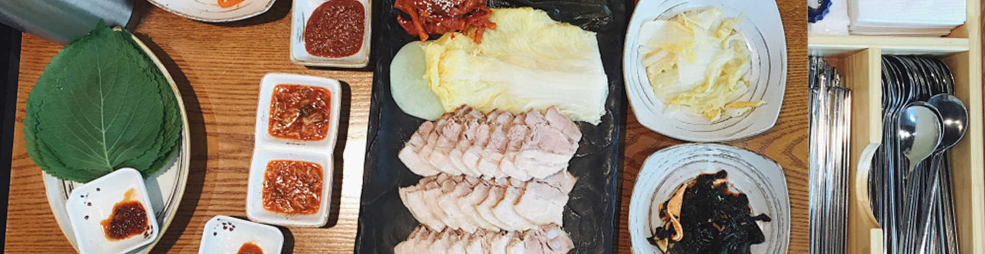 https://s1.travix.com/tb/tb-korea-blog-instagrammer-yukjeon-hoekwan-restaurant-dishes-xlarge.jpg